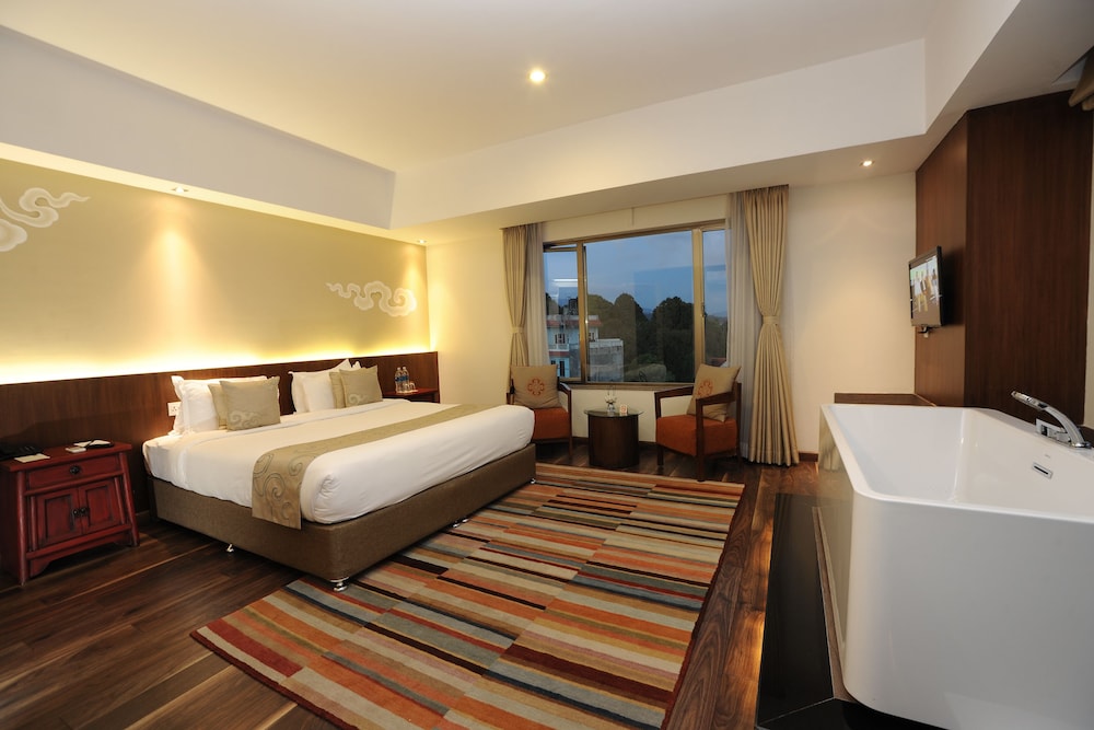 Traditional Suite photo 2