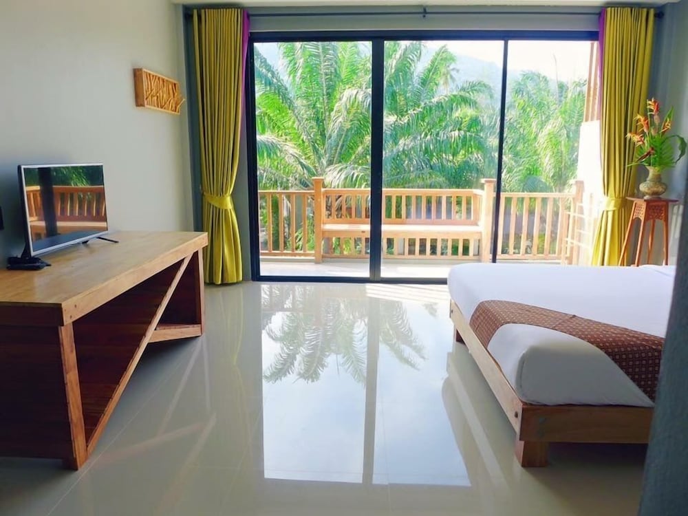 Pool Access Suite photo 3