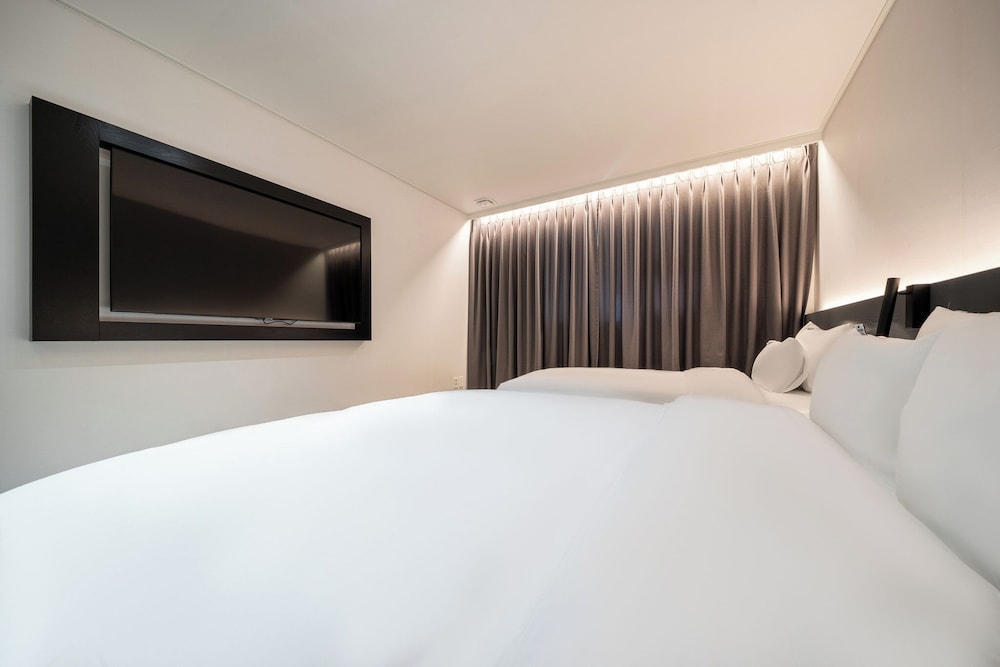Superior Twin Room - Photo 5