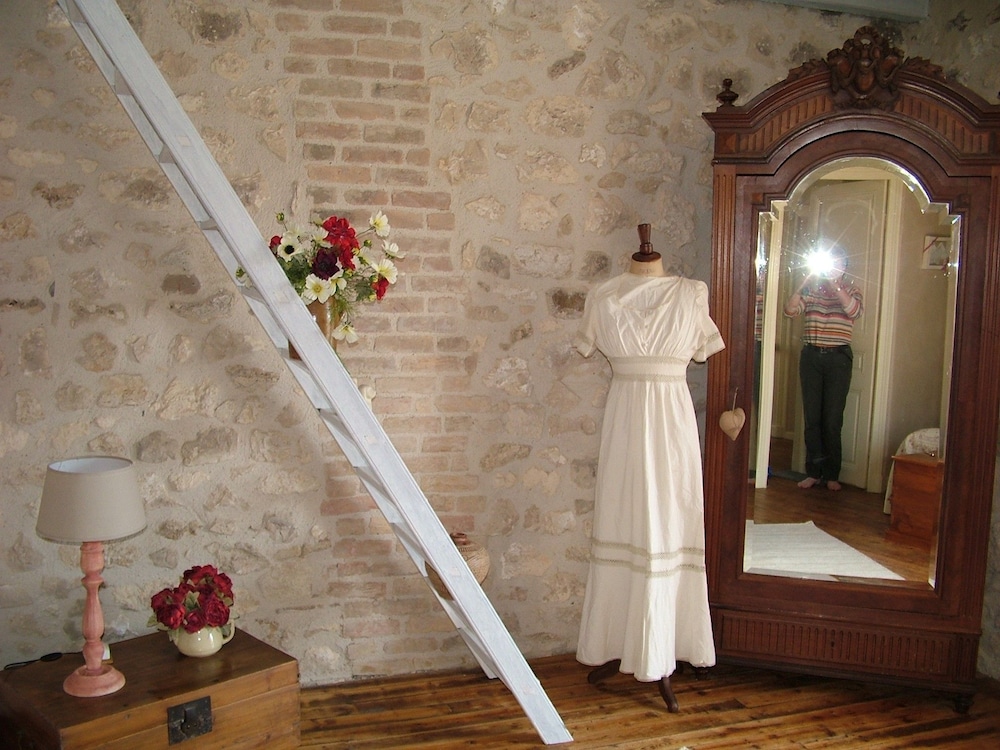 Double Room, Non Smoking (Fleurs Des Champs) photo 2