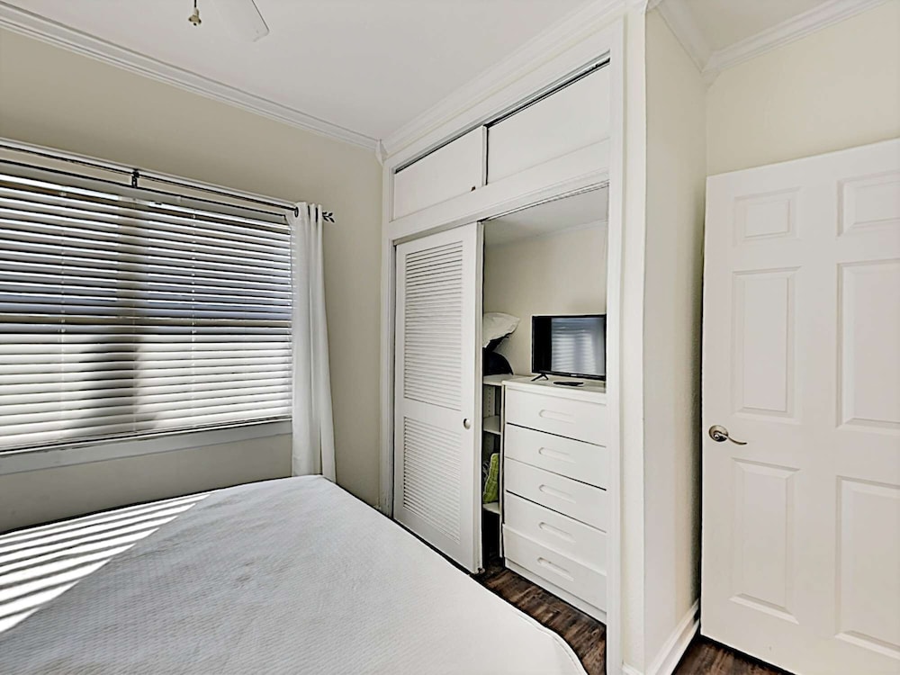 Condo, Multiple Beds, Balcony, Ocean View (#B1 - No Pets) photo 1
