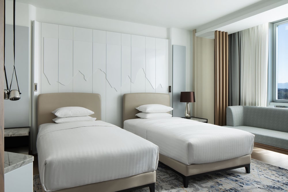Club Room, 2 Twin Beds photo 2