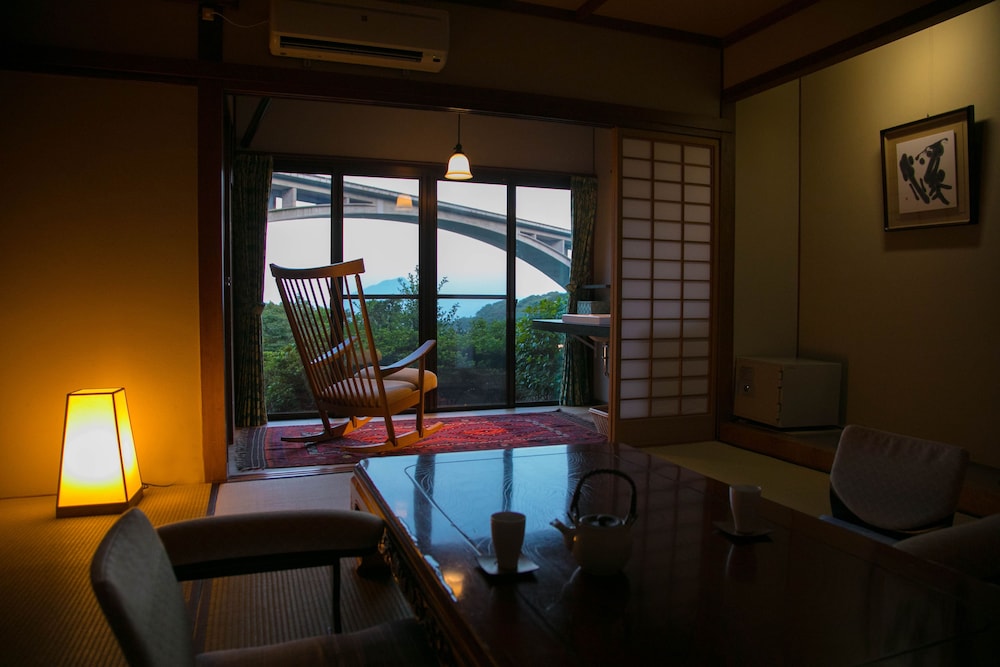 [Renewal] Japanese-Style Superior Room with Hot Spring Bath photo 2