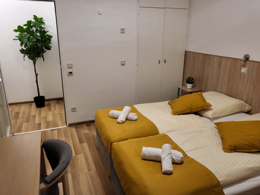 City Double or Twin Room photo 1