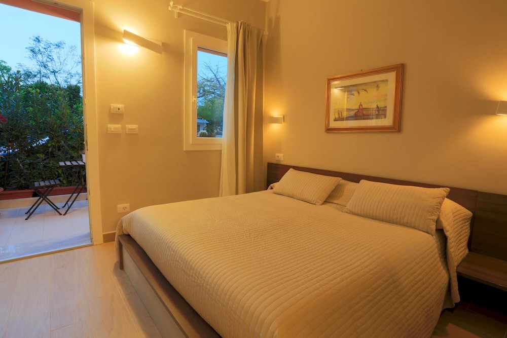 Villa photo 1