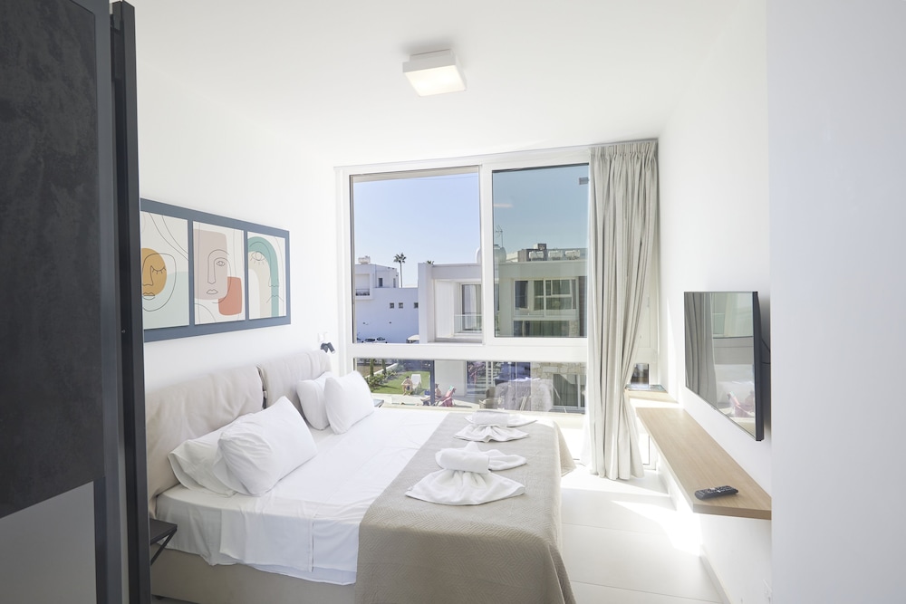 Villa, 5 Bedrooms, Balcony