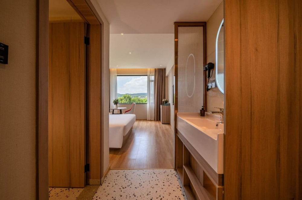 Superior Single Room, Balcony, Courtyard View photo 1