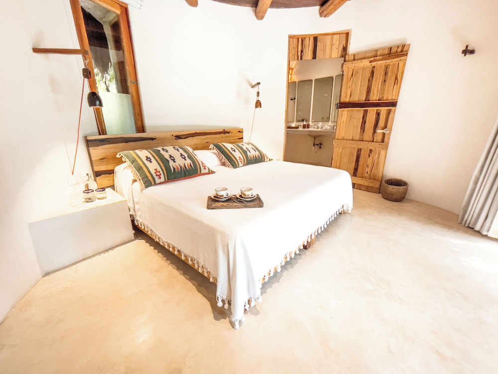 Casa Maya Partial Ocean View A/c