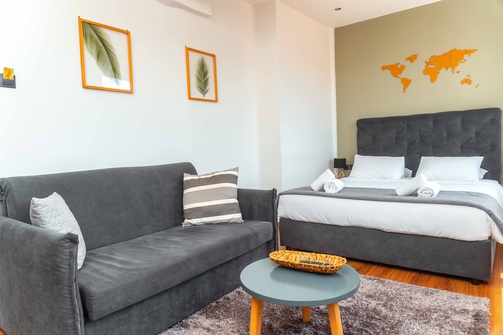 Superior Suite (Temple View) photo 3
