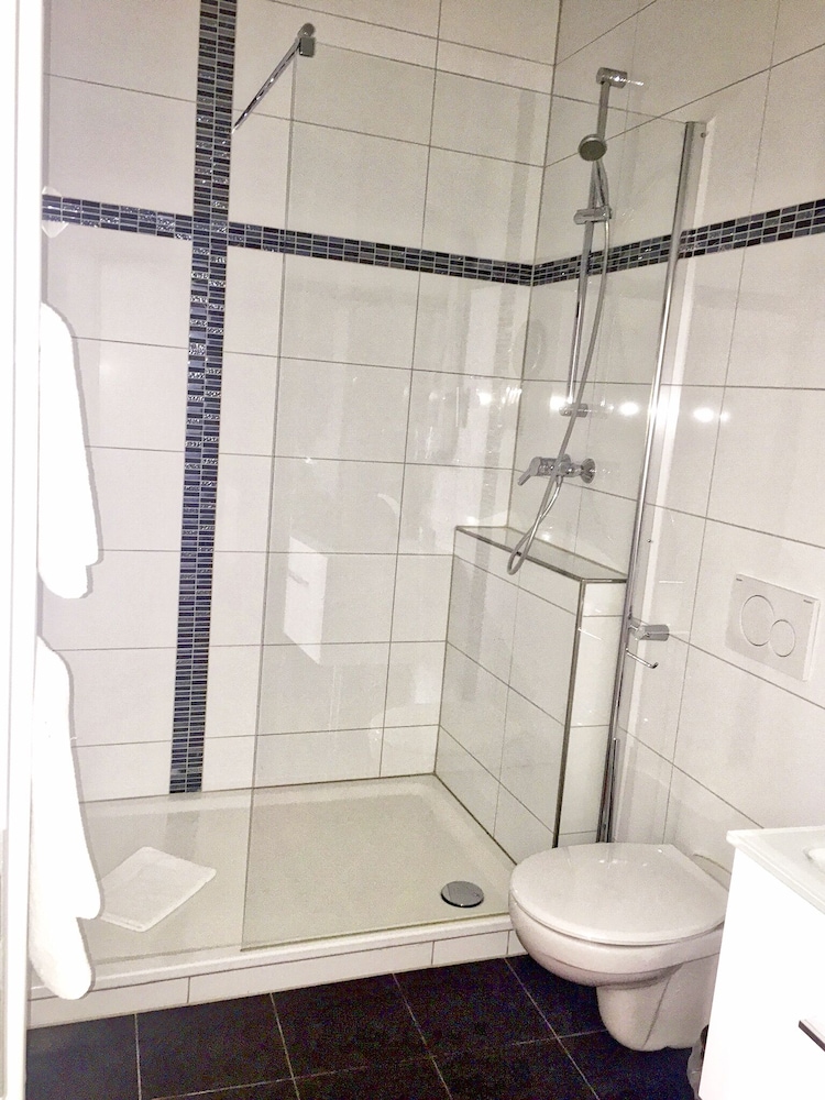 Superior Double Room, Private Bathroom, City View - Photo 19