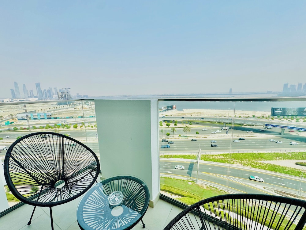 Apartment, Balcony, City View photo 1