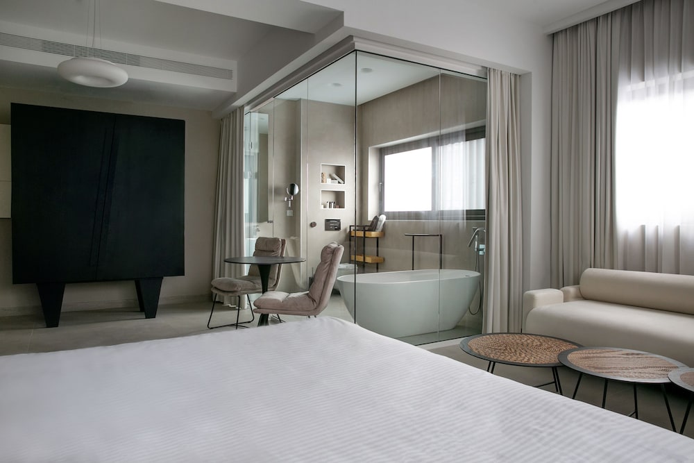Premium Room - Photo 5
