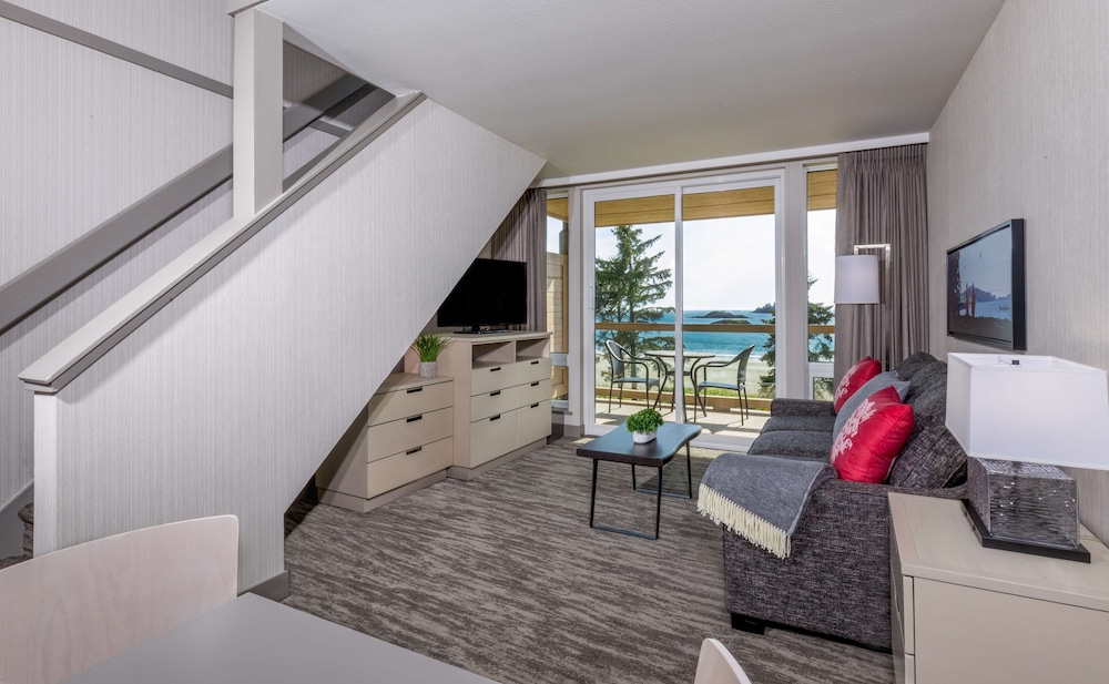 Standard Loft, 1 Queen Bed, Balcony, Ocean View (With Sofabed)