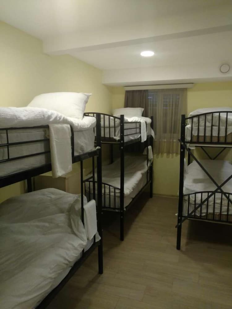 Shared Dormitory, Mixed Dorm (6 people) photo 2