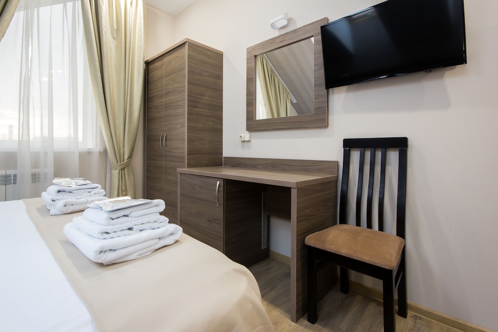 Deluxe Double or Twin Room photo 3