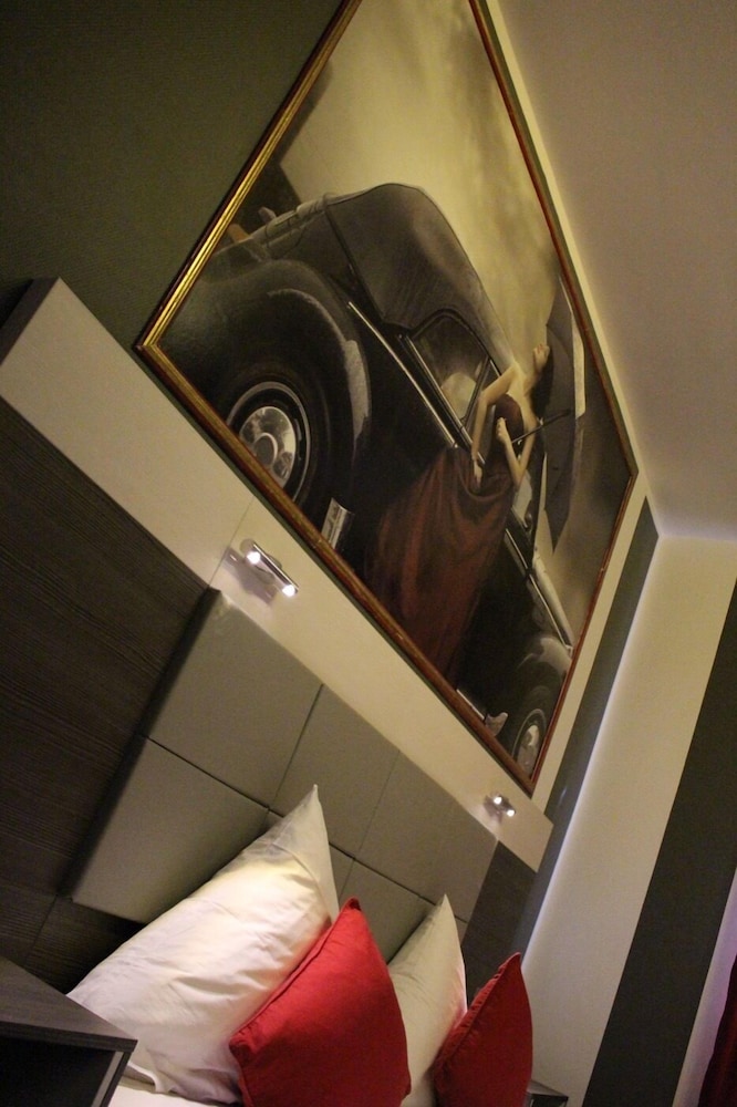 Standard Double or Twin Room photo 2