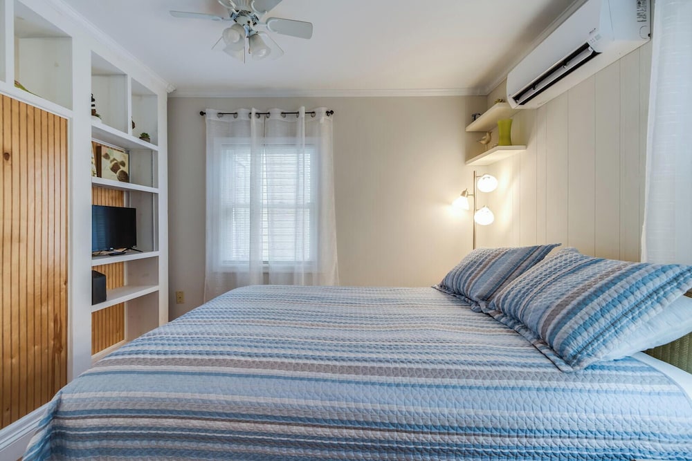 Condo, 1 Queen Bed with Sofa bed, Patio, Garden View