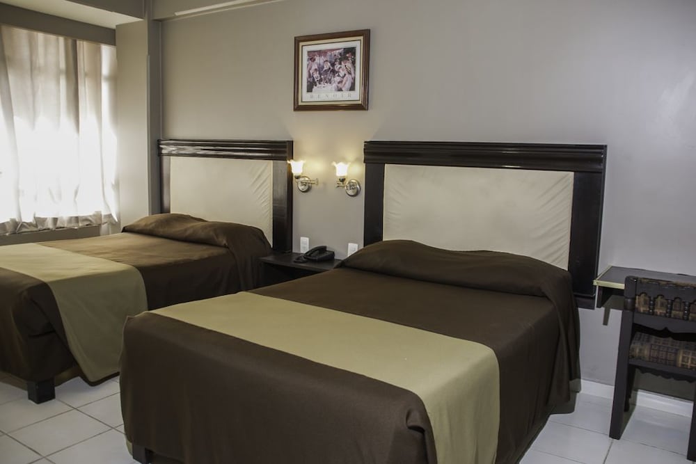 Double Room, 2 Double Beds photo 2