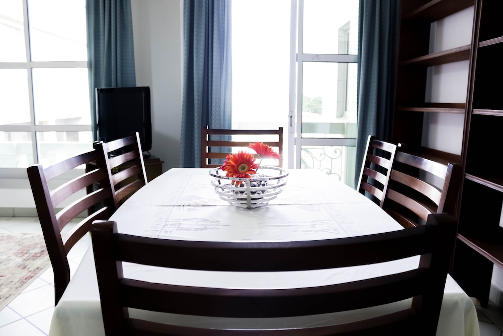 Family Apartment photo 2