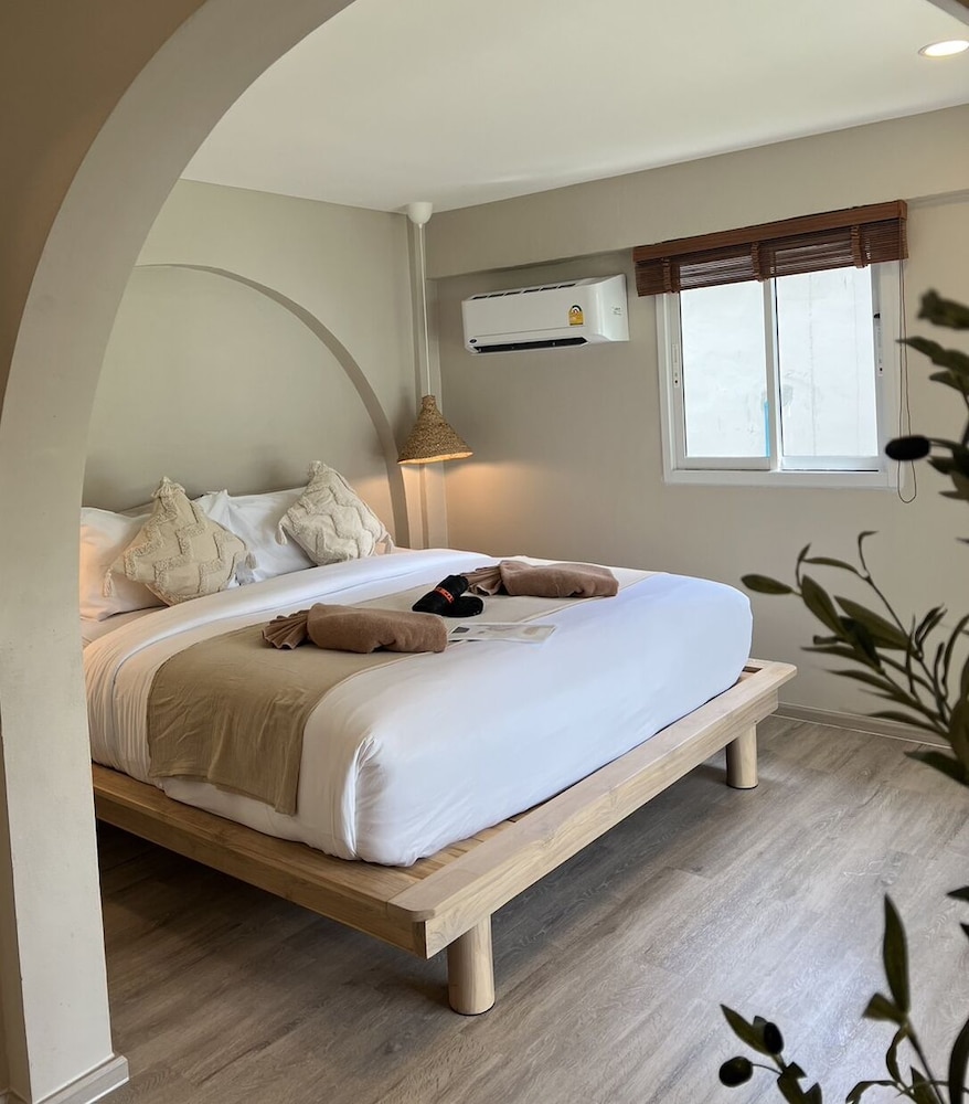Room Type C