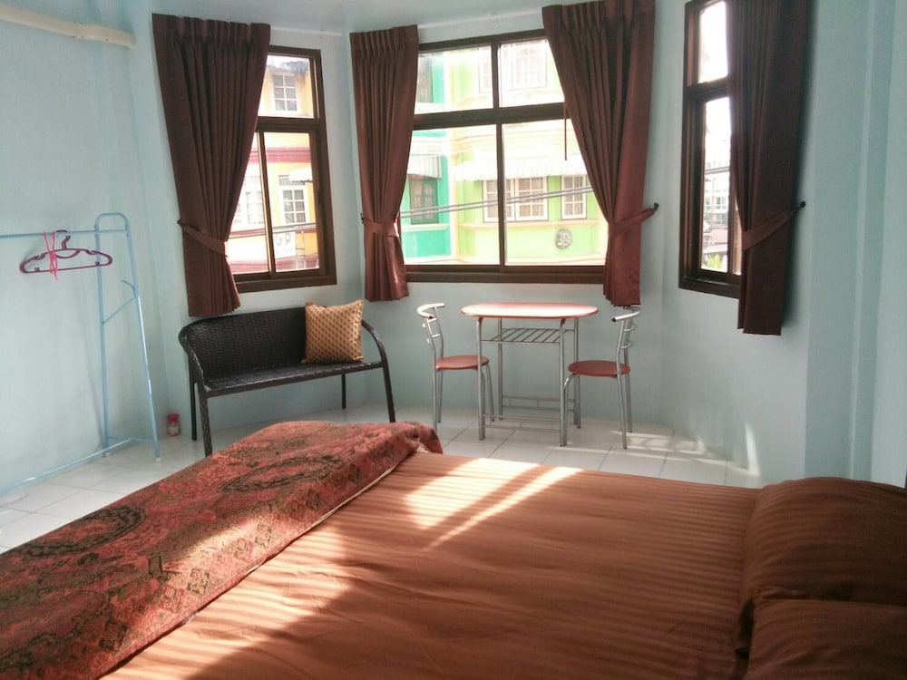 Standard Room photo 1