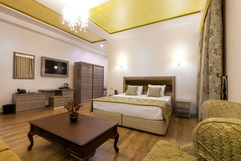 Business Room