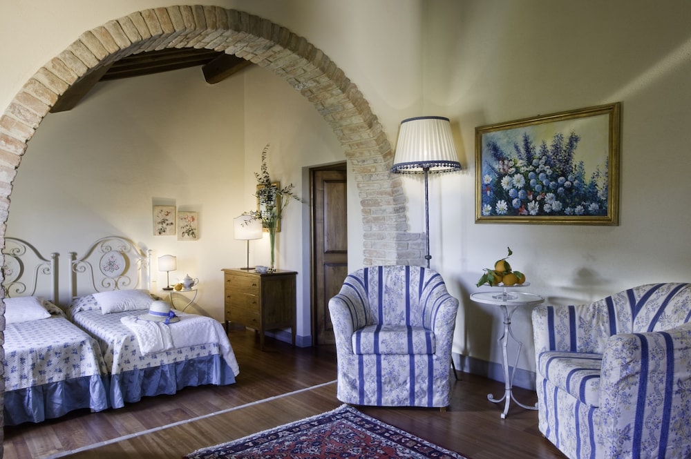 Superior Double Room - Photo 3