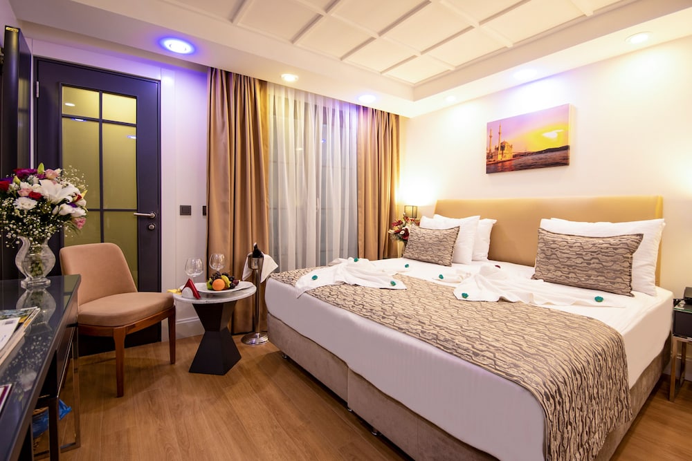 Available room