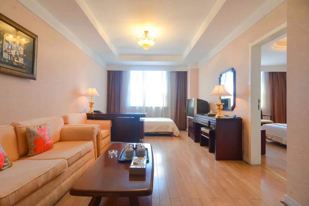 Suite photo 1