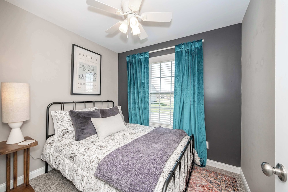 House, Multiple Beds, Pool Access, Garden View photo 3