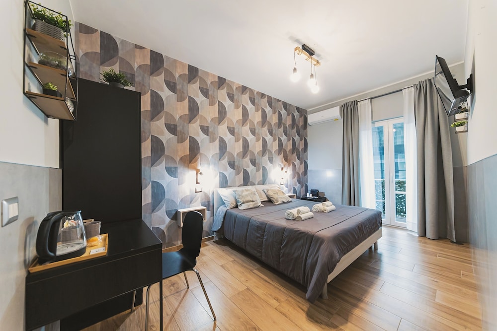 Comfort Double Room, Balcony, City View (Puglia)