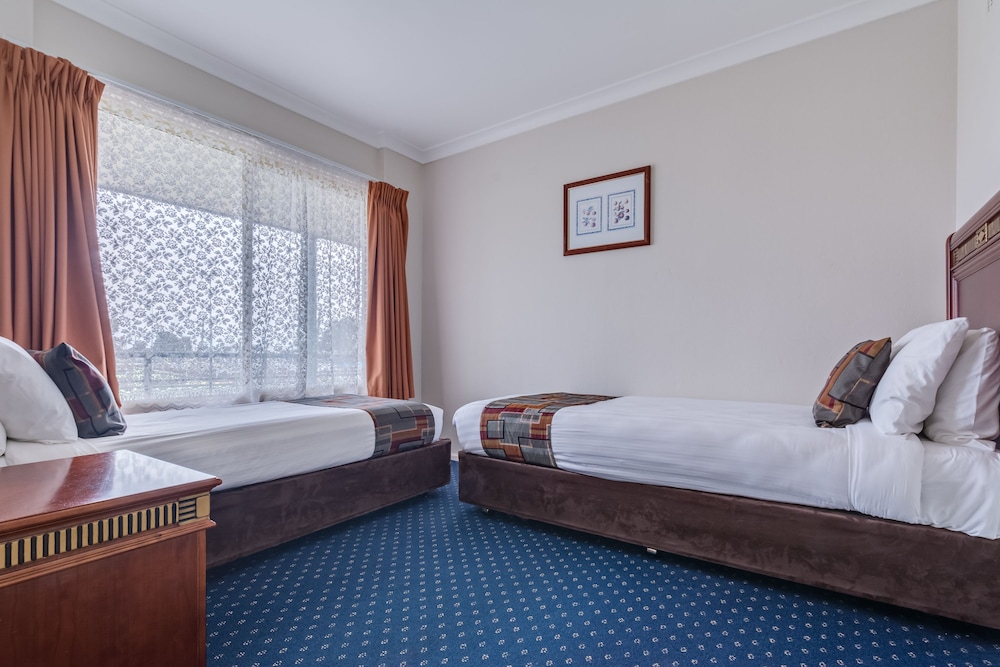 Family Room, 2 Double Beds photo 2