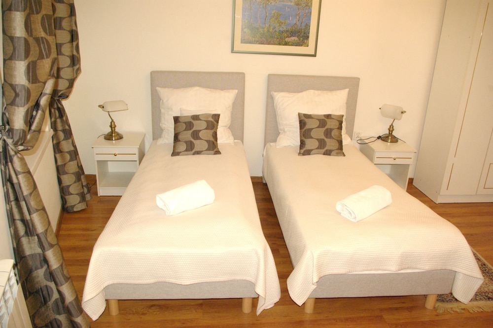 Standard Double Room, City View