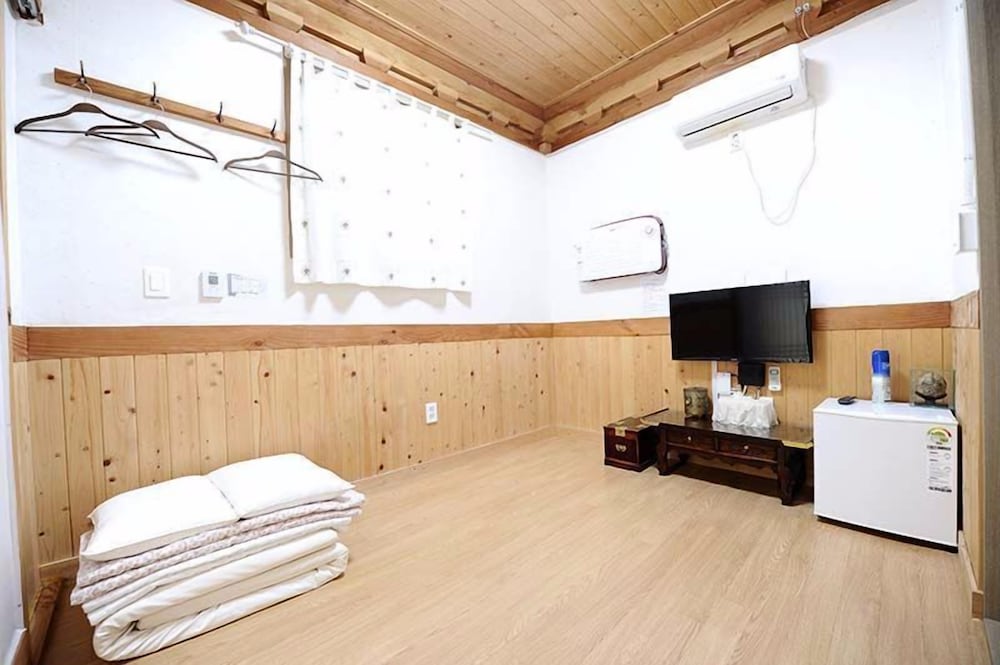 Traditional Room (Oh-Jak-Kyo) photo 1