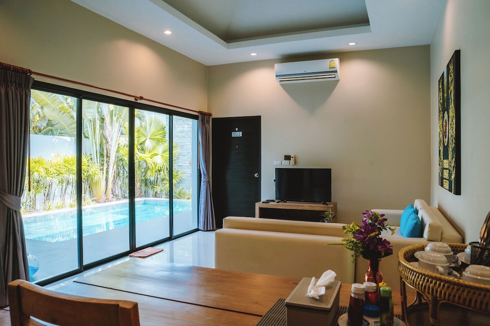 Standard 1 Bedroom Pool Villa - Photo 5