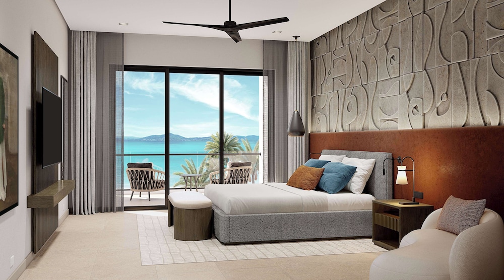 Suite, 1 Bedroom, Ocean View (Club Azure, King) - Photo 6