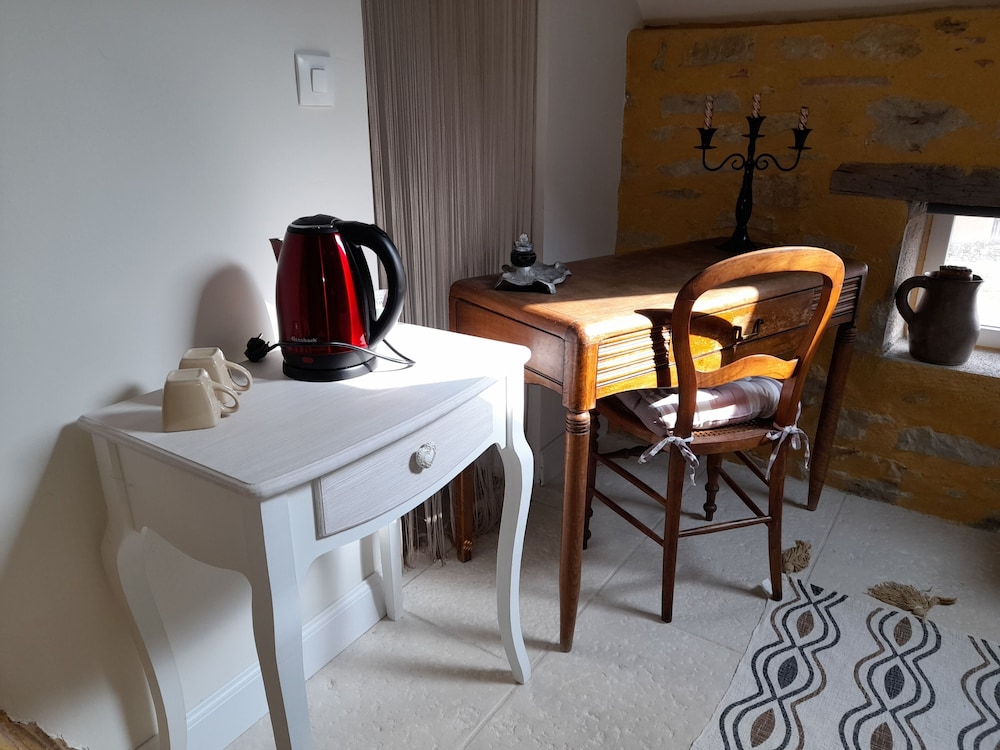 Basic Double Room - Photo 7