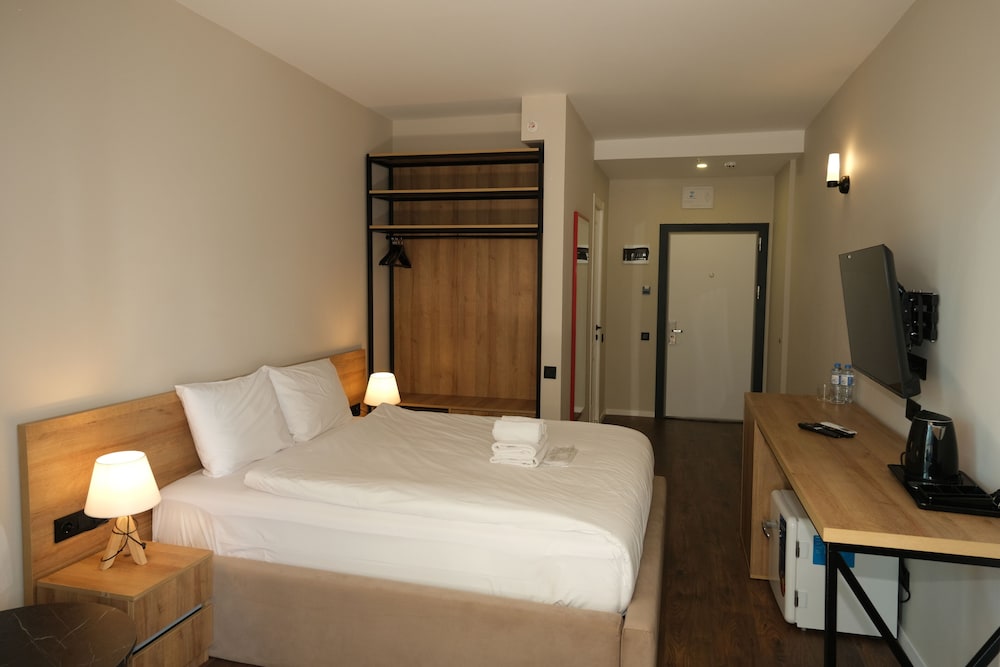 Standard Double Room photo 3