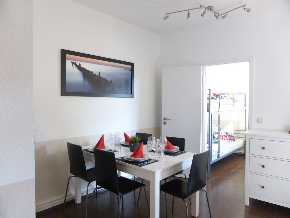 Apartment photo 3