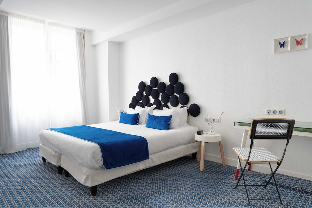 Classic Room (Includes soft minibar, digital press) photo 1