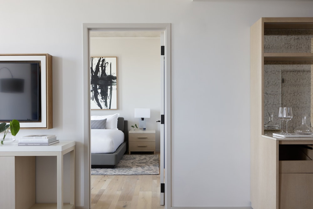 Suite, 1 Bedroom, Roll-in Shower (Mobility) photo 1