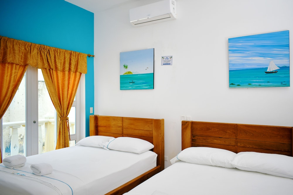 Basic Quadruple Room photo 2