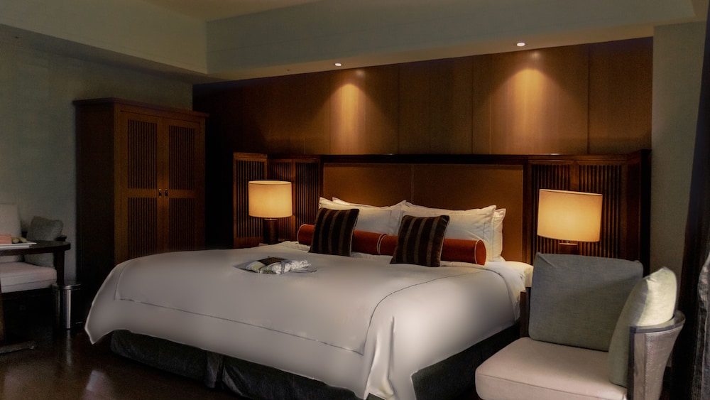 Superior Room, 1 Queen Bed