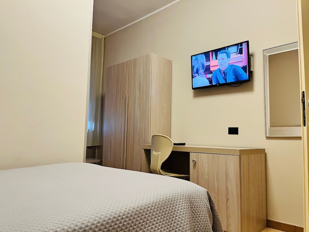 Double or Twin Room photo 1