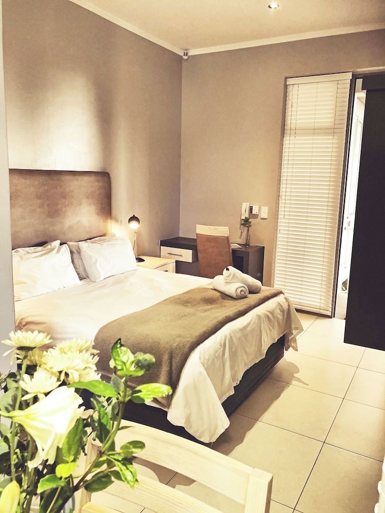 Standard Double Room, 1 Queen Bed photo 1