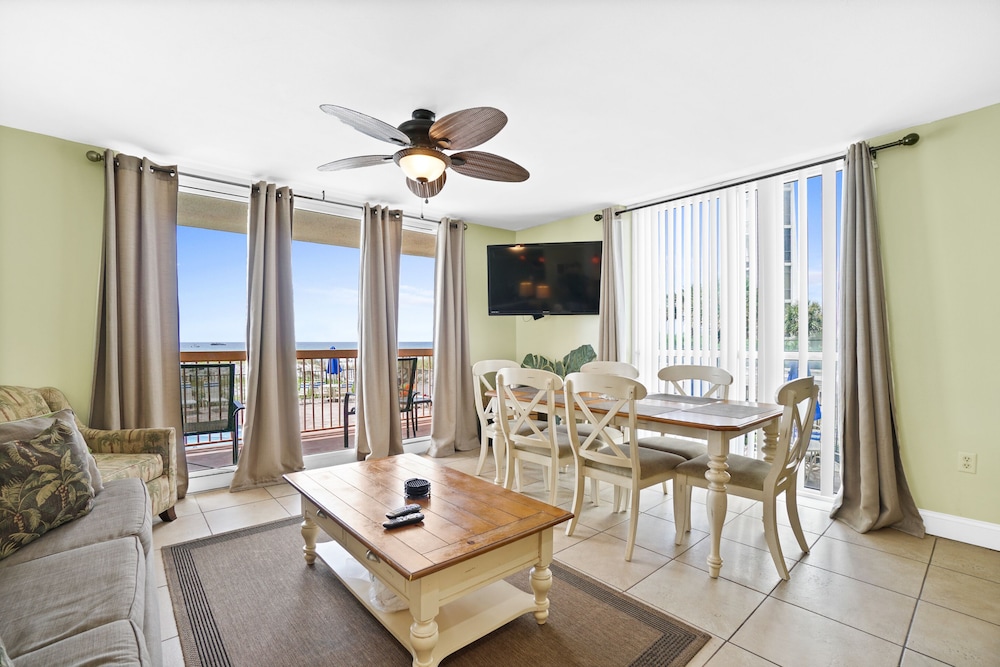 Condo, 1 Bedroom, Beach View (Pelican 111) photo 1