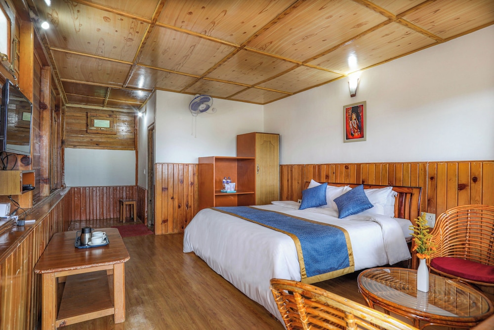 Luxury Double Room, Mountain View