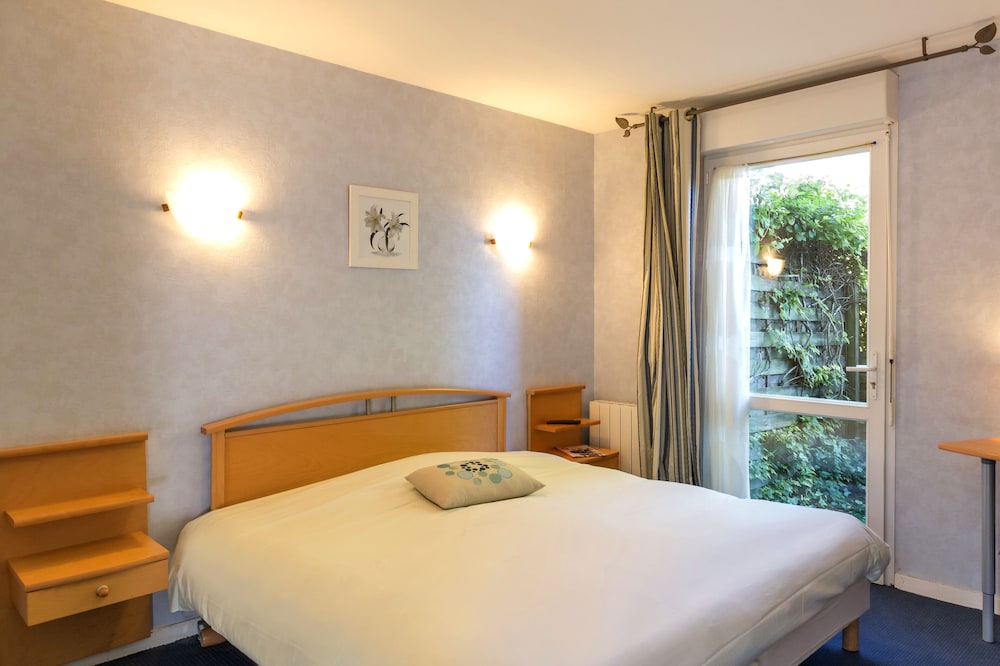 Double Room, Garden View photo 2