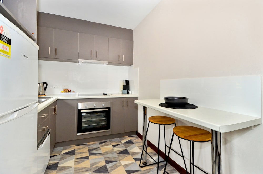 One-Bedroom Apartment - Photo 10