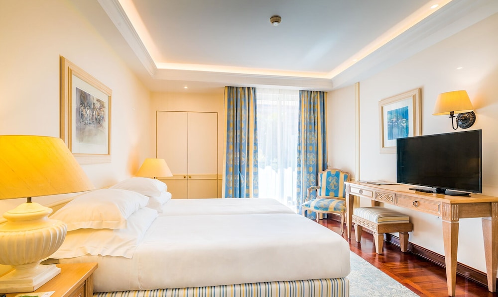Deluxe Room, Balcony (Superior | Extra Bed) - Photo 1
